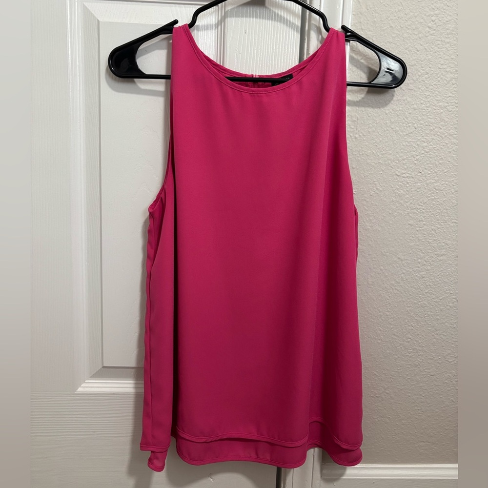 Pink blouse with zipper